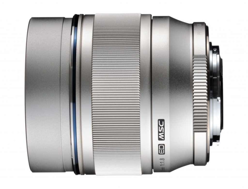 Olympus M Zuiko 75mm F1.8 Lens for Micro Four Thirds Compact System Cameras